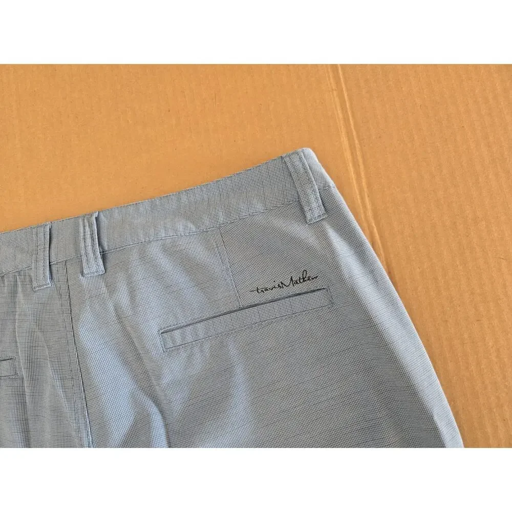 Travis Mathew Bermuda Blus 8” Golf Casual Shorts Men Size 34